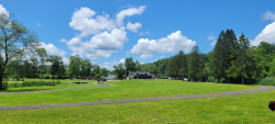 The Links at Valley Field Par 3 Golf Course